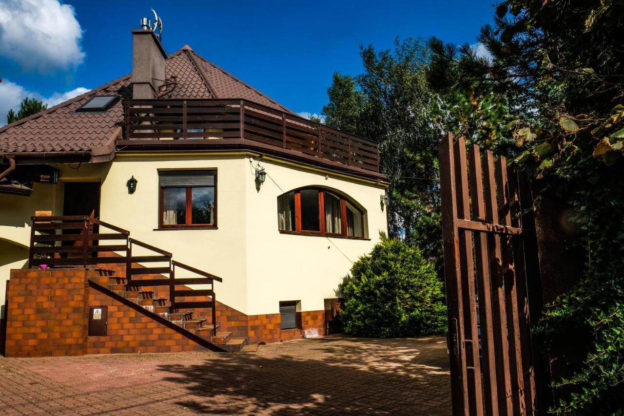 Villa 37B Bed And Breakfast Warsawa Bagian luar foto