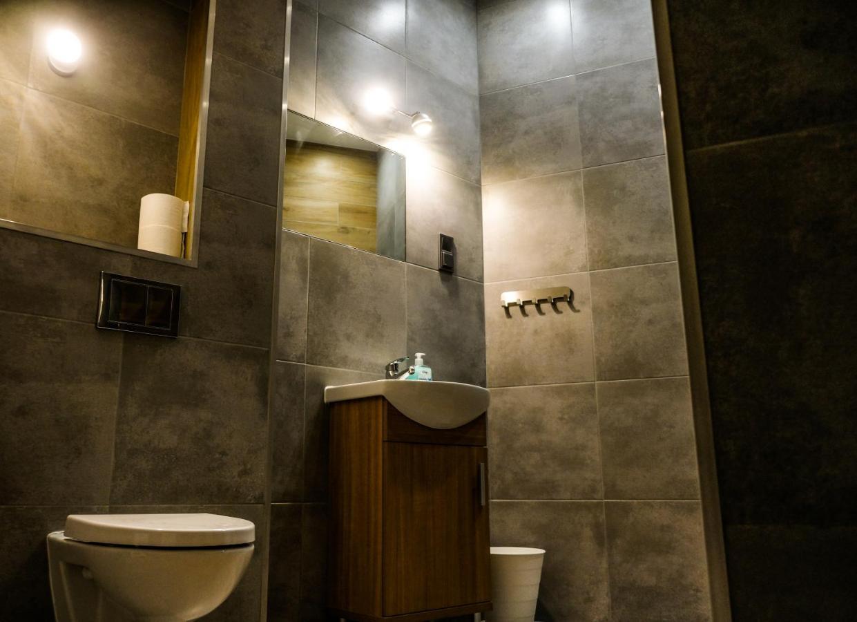 Villa 37B Bed And Breakfast Warsawa Bagian luar foto